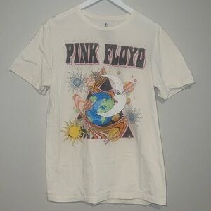 NWOT Pink Floyd Graphic Band Tee
